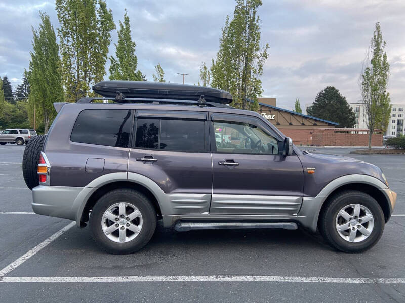 2000 Mitsubishi Pajero