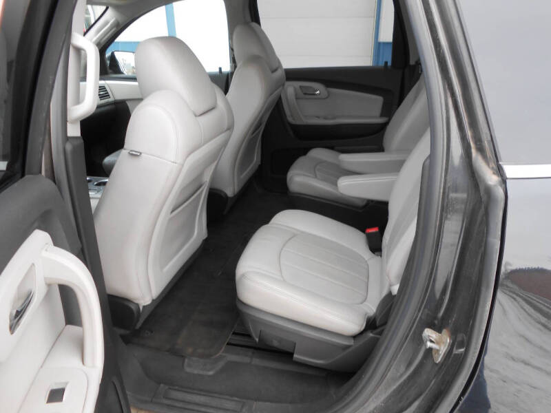 2011 Chevrolet Traverse LTZ