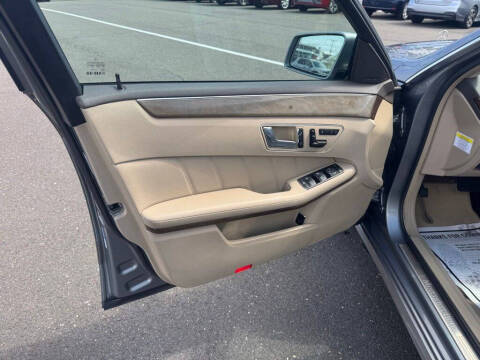 2010 Mercedes-Benz E-Class