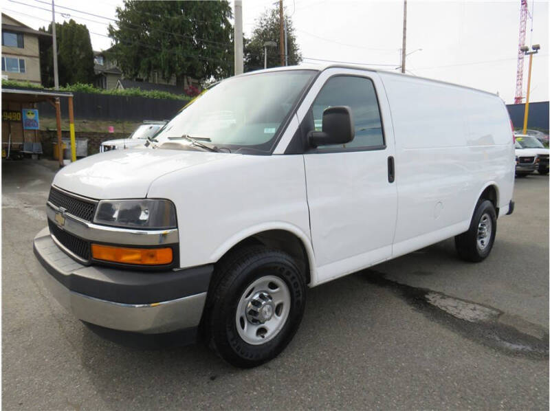 2017 Chevrolet Express 2500