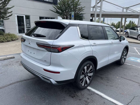 2025 Mitsubishi Outlander SE