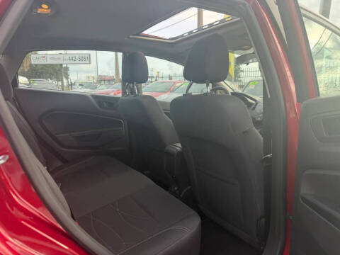 2017 Ford Fiesta SE