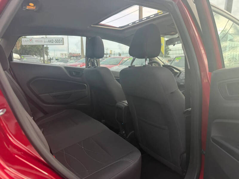 2017 Ford Fiesta SE