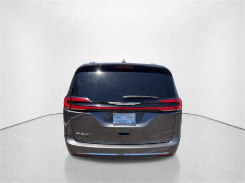 2021 Chrysler Pacifica Touring L