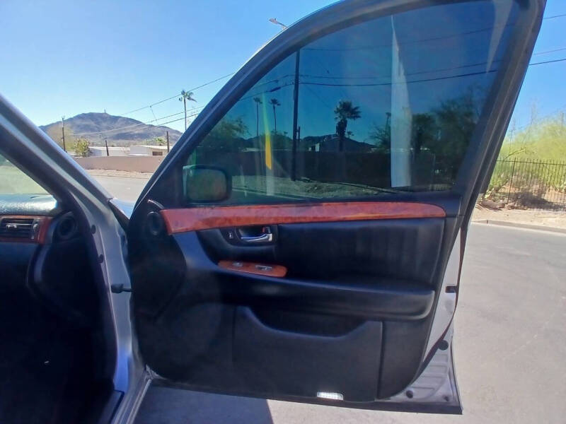 2004 Lexus LS 430