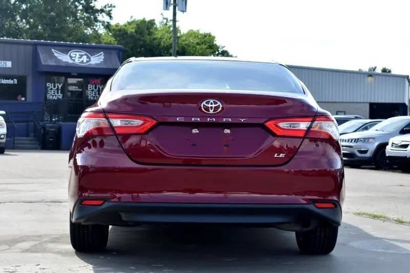 2018 Toyota Camry LE