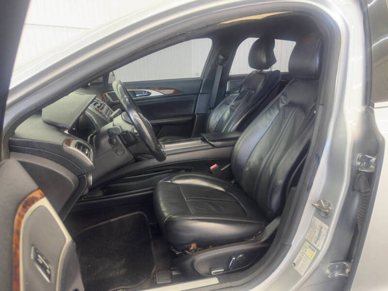 2017 Lincoln MKZ Select