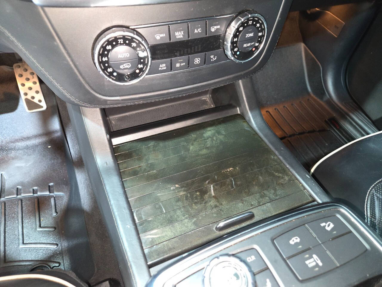 2015 Mercedes-Benz GL-Class 76