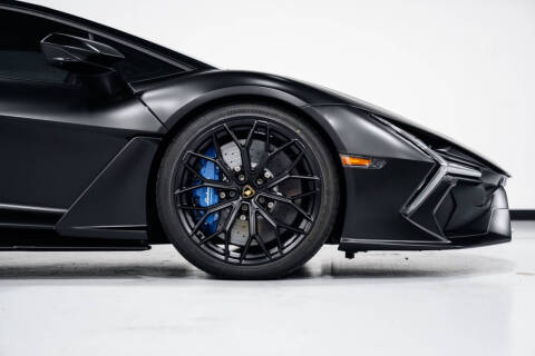 2025 Lamborghini Revuelto
