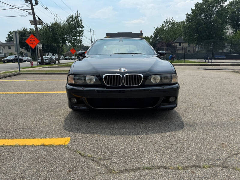 2000 BMW M5