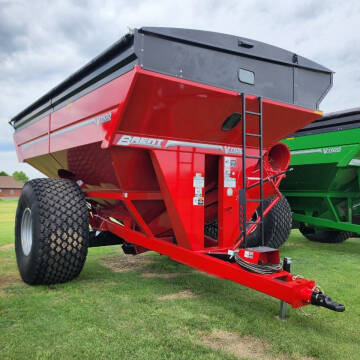 2024 Brent V1100