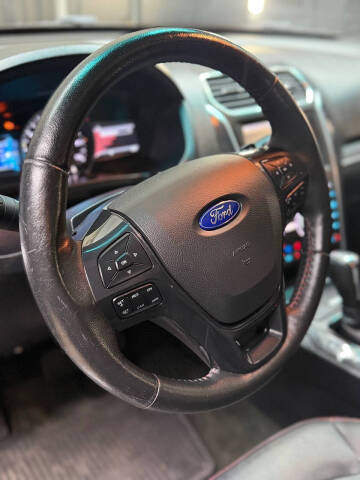2016 Ford Explorer Sport