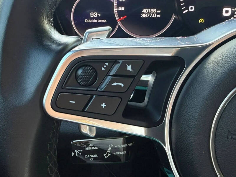 2017 Porsche Panamera