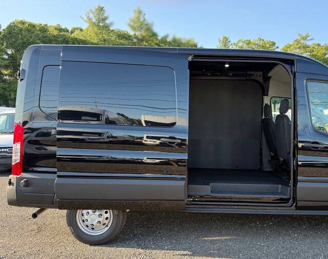 2026 Ford Transit 250