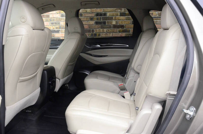 2020 Buick Enclave Essence