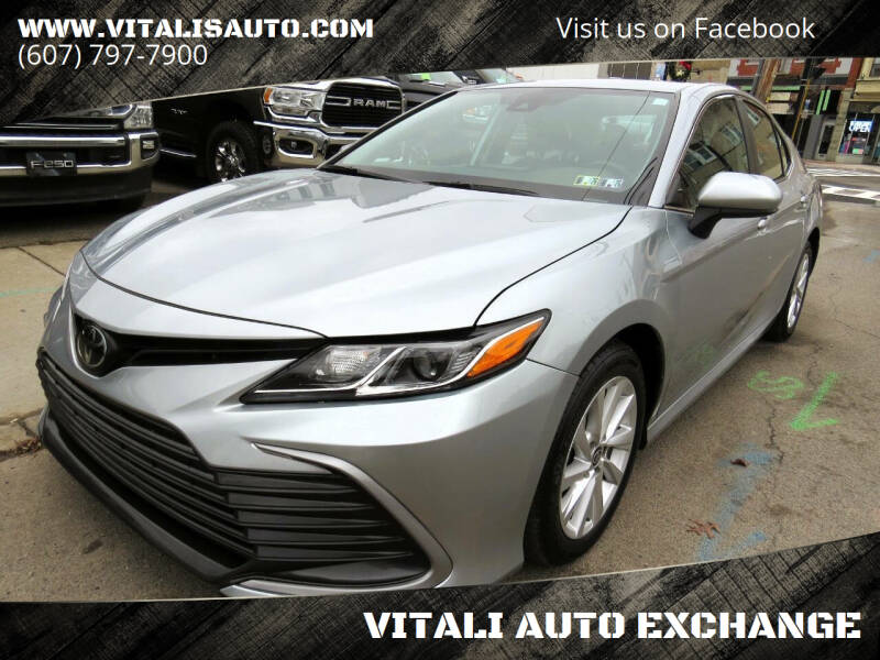 2023 Toyota Camry LE's photo