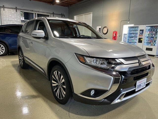 2020 Mitsubishi Outlander