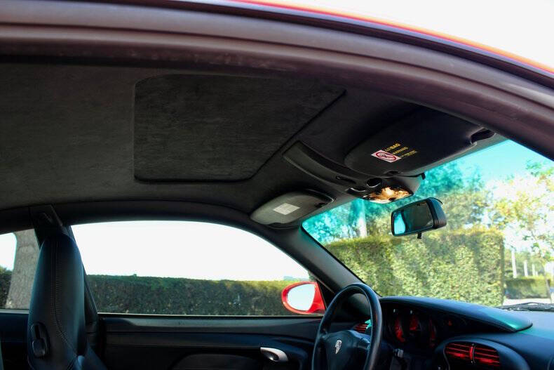 2003 Porsche 911 Carrera