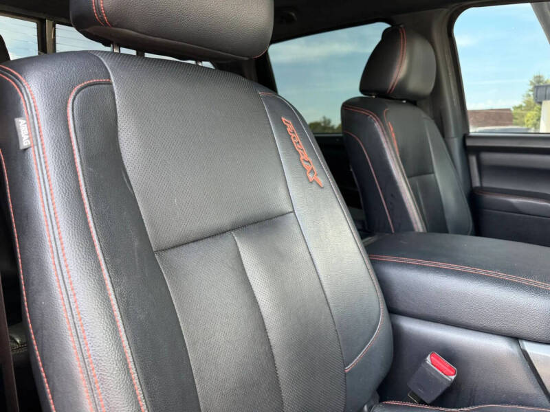 2020 Nissan Titan