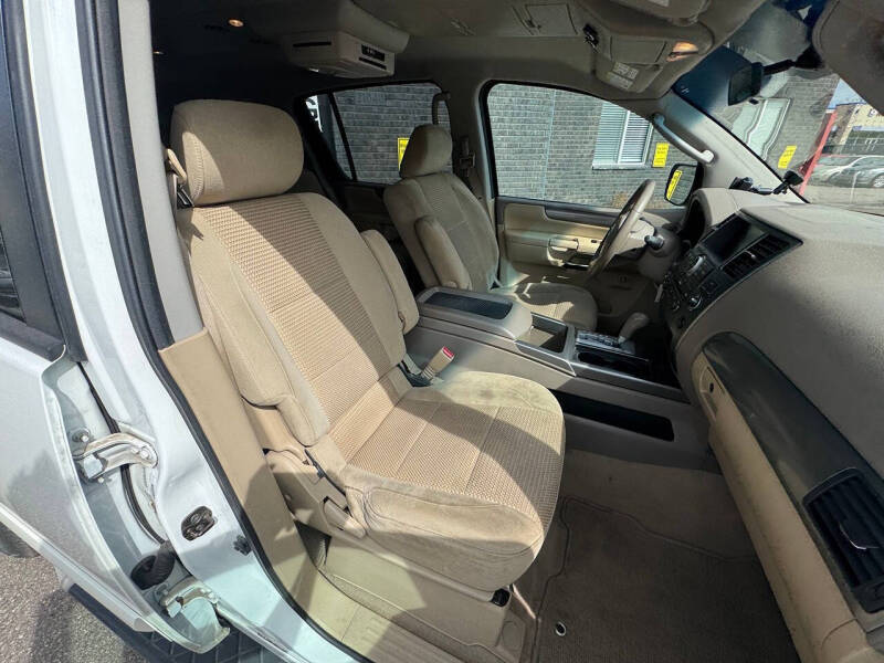 2011 Nissan Armada SV