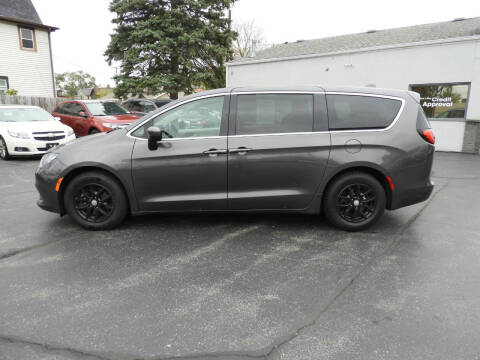 2018 Chrysler Pacifica Touring