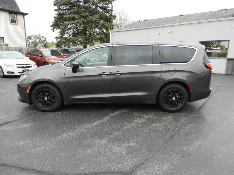 2018 Chrysler Pacifica Touring