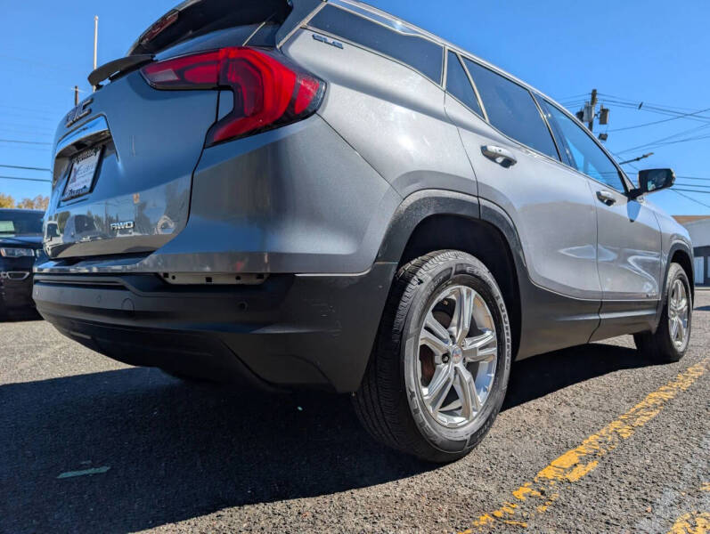 2020 GMC Terrain SLE