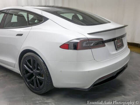 2022 Tesla Model S Plaid