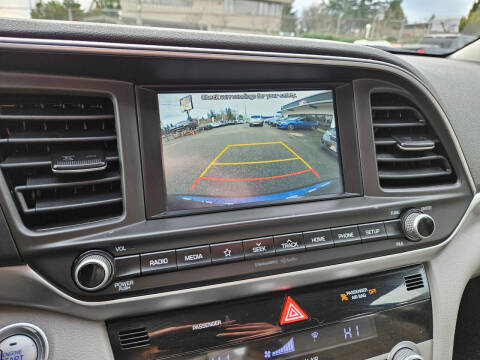 2019 Hyundai Elantra