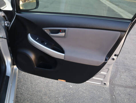 2013 Toyota Prius Two