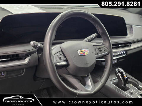 2025 Cadillac XT4 Premium Luxury