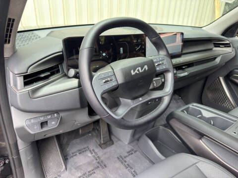 2026 Kia EV9 Light Long Range