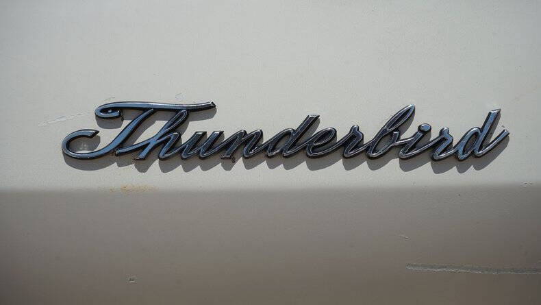 1965 Ford Thunderbird