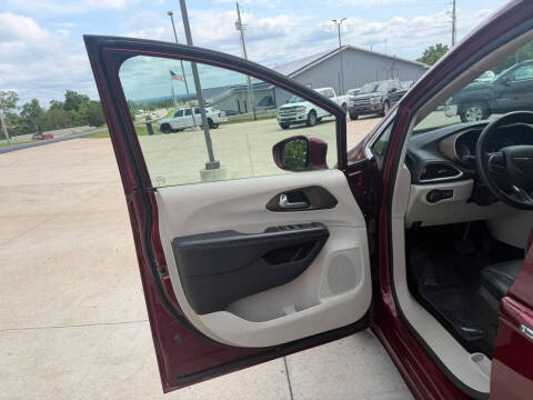 2018 Chrysler Pacifica Touring L