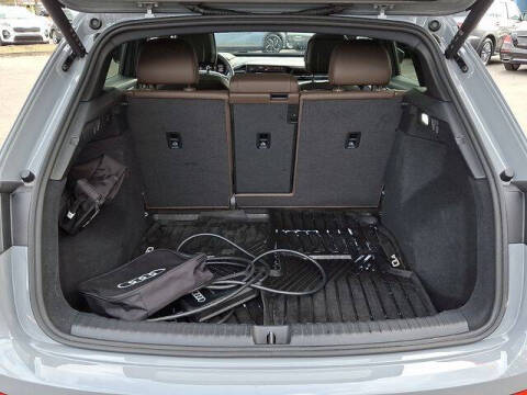 2025 Audi Q4 e-tron Premium 45