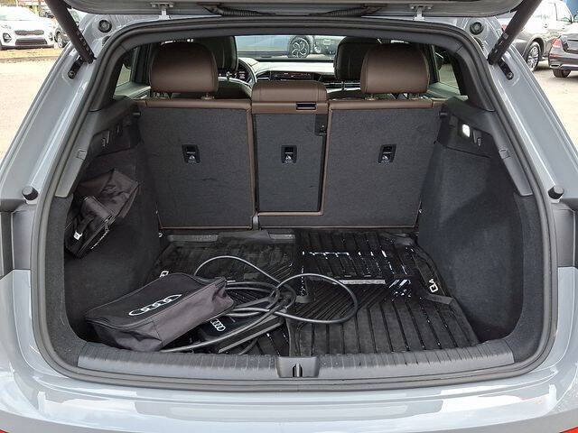 2025 Audi Q4 e-tron Premium 45