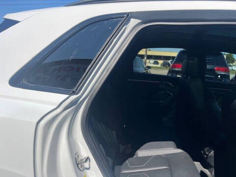 2024 Audi Q3 quattro S line Prem Plus 45 TFSI