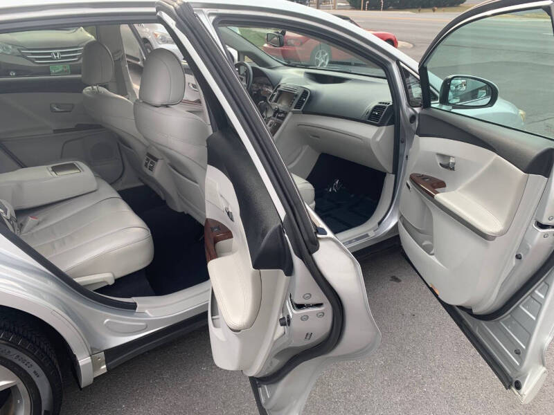 2011 Toyota Venza AWD V6