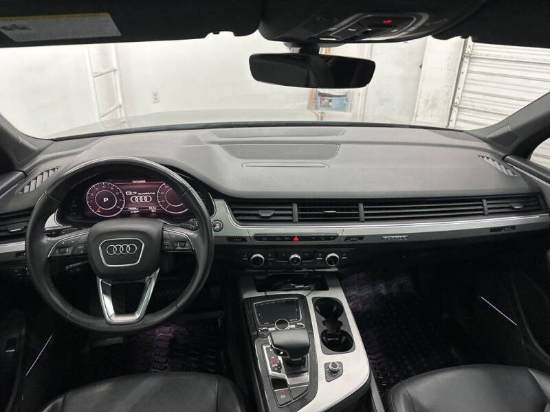 2018 Audi Q7 2.0T quattro Premium Plus