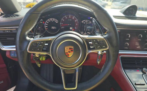 2018 Porsche Panamera