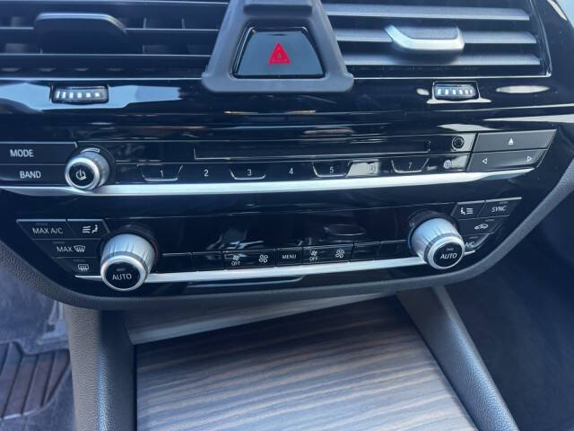 2017 BMW 5 Series 540i