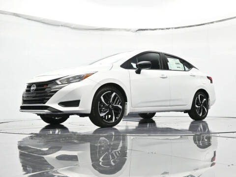 2025 Nissan Versa SR