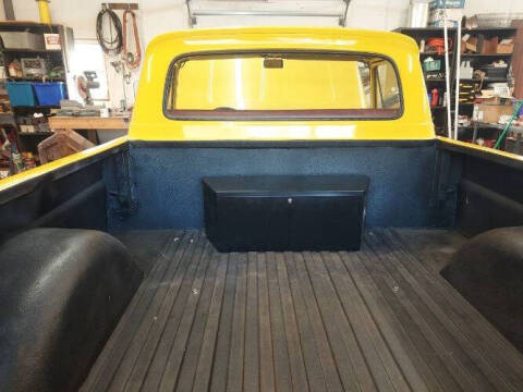 1961 Ford F-100