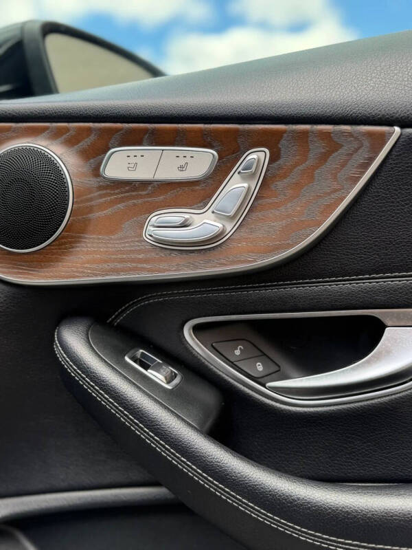 2018 Mercedes-Benz C-Class C 300