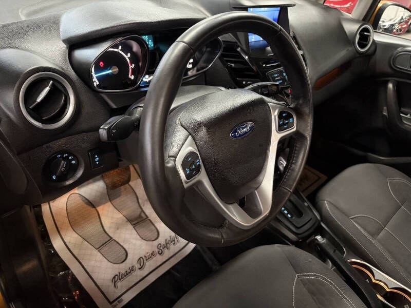 2016 Ford Fiesta SE