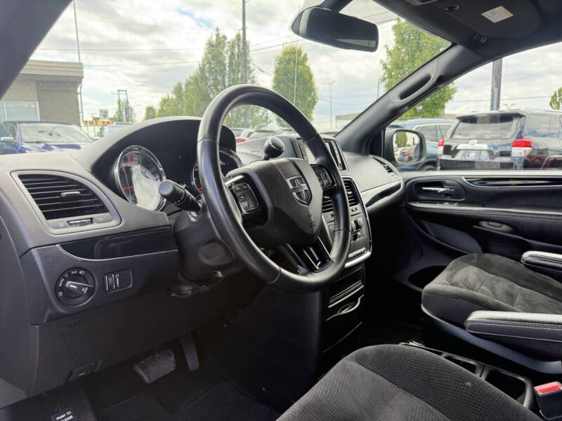 2019 Dodge Grand Caravan SE