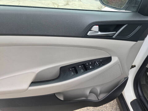 2016 Hyundai Tucson Sport