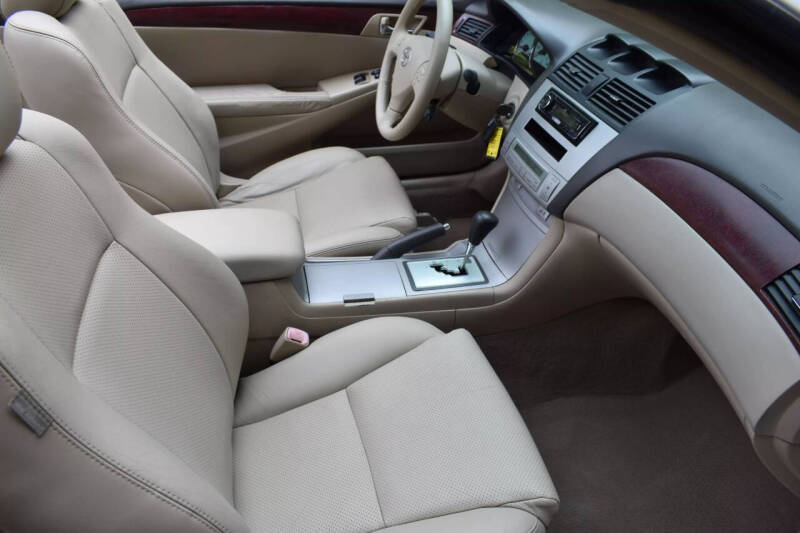 2005 Toyota Camry Solara