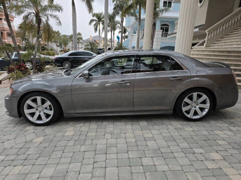 2012 Chrysler 300 SRT8