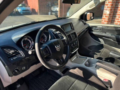 2013 Dodge Grand Caravan SXT